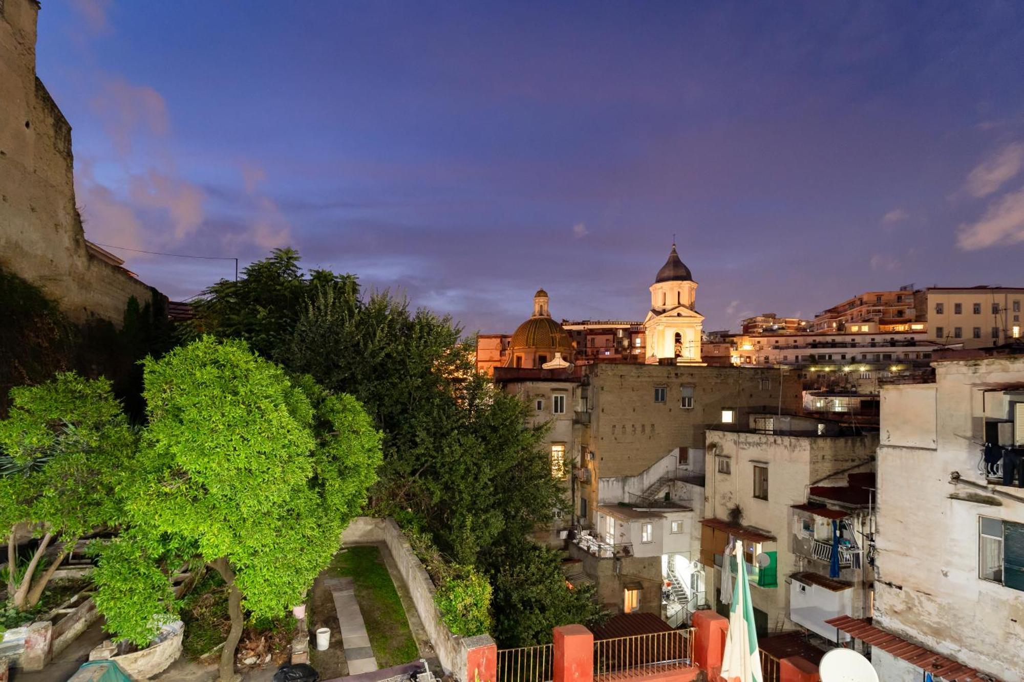 Ferienwohnung Casa Dea Napoli Exterior foto